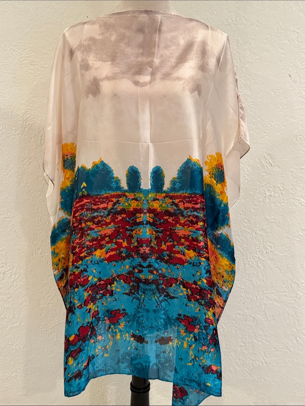 NWT Women’s Abstract Print Silk-Kaftan Tunic Top in Cream and Teal